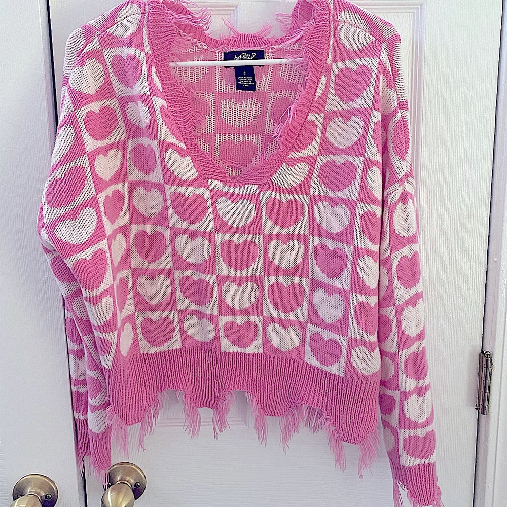 heart crop top/long sleeve